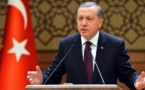 Erdogan critica a EEUU de sacrificar lazos con Turquía