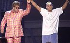 Elton John revela que ha ayudado al rapero Eminem a combatir las drogas