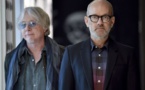 R.E.M.: "Los estadounidenses vivimos ahora en tiempos muy oscuros"