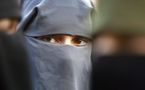 Parlamento francés adopta ley que prohíbe el velo islámico integral