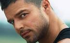 Sale a la venta el libro "Yo", de Ricky Martin