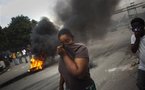 Choques con cascos azules dejan 2 muertos en un Haití asolado por el cólera