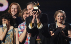 Grammy 2011 sorprenden al premiar a Lady Antebellum y Esperanza Spalding