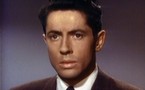 Muere actor Farley Granger, célebre por "Extraños en el tren" de Hitchcock