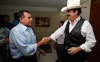 Acuerdo Lobo-Zelaya deja pendiente solución a crisis política en Honduras