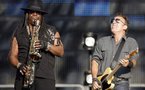 Muere saxofonista Clarence Clemons, de la banda de Bruce Springsteen