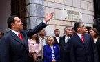 Chávez descarta retirar candidatura a presidenciales de 2012 pese al cáncer