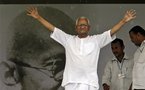 India: militante anticorrupción cesará su huelga de hambre el domingo