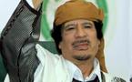 Gadafi dice estar listo para una "larga batalla" aunque "arda" Libia (TV)