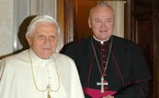 Vaticano rechaza acusaciones de Irlanda por pedofilia y reconoce "faltas"
