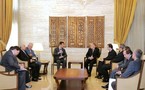 La oposición siria se organiza y el régimen se apoya en su aliada Rusia