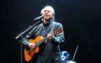 Joan Manuel Serrat emocionó en concierto multitudinario en Argentina