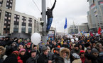 Decenas de miles de personas se manifiestan en Rusia contra Putin
