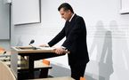 El presidente del Banco Central Suizo dimite salpicado por un escándalo