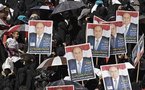 Yemen: 26 soldados mueren en ataque suicida en Mukalla y 2 en Adén