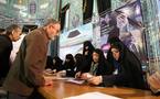 Los iraníes votan en legislativas con resultados conocidos de antemano