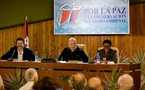 Lanzan en Cuba libro de diálogo de Fidel Castro con intelectuales