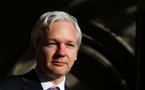 Assange puede ser extraditado a Suecia, pero logra otro plazo de dos semanas