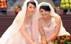 Una pareja de taiwanesas protagoniza la primera boda homosexual budista