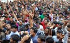 Miles de obreros se manifiestan en Bangladesh por incendio de fábrica