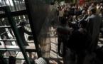 Partidarios y adversarios de presidente Mursi se manifiestan en El Cairo