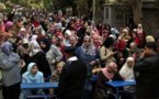 Los islamistas egipcios proclaman victoria en primera parte del referéndum