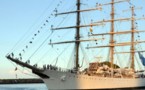 Fragata argentina "Libertad" deja puerto de Tema en Ghana