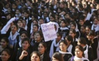 Primer ministro indio pide calma tras violación de una estudiante