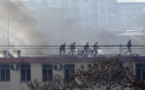 Atentado suicida talibán y tiroteos en Kabul: testigos