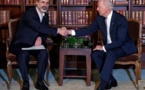 El jefe de la coalición opositora siria promete colaborar con Israel