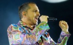 Miguel Bosé despierta nostalgias en su noveno paso por el Festival de Viña del Mar