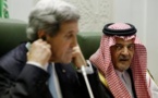 Kerry promete seguir fortaleciendo a la oposición siria y advierte a Irán