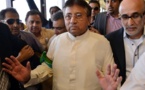 Musharraf vuelve a Pakistán tras más de 4 años de exilio pese a amenazas de talibanes