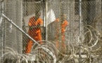 Casi la mitad de los presos de Guantánamo en huelga de hambre