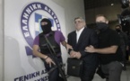 El jefe de los neonazis griegos, arrestado en una gran redada contra Amanecer Dorado