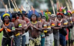 Indígenas de Brasil exigen a las autoridades respeto a sus derechos y tierras