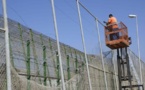 Un muerto en nuevo asalto de inmigrantes a frontera española en Melilla