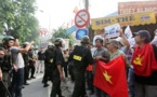 Pekín evacua a sus ciudadanos de Vietnam, Hanói intenta frenar las manifestaciones antichinas