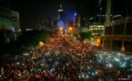 Los manifestantes de Hong Kong siguen movilizados en víspera de la fiesta nacional