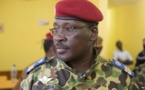 El nuevo hombre fuerte de Burkina Faso se reúne con la oposición