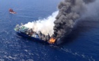 Descubren fugas de combustible en pesquero ruso hundido en Canarias