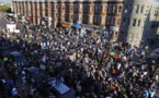 Miles de manifestantes reclaman justicia en Baltimore