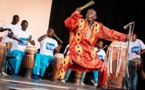 Fallece percusionista Doudou Ndiaye Rose, "tesoro humano" de Senegal