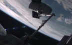 Nave Dragon con suministros llega a Estación Espacial Internacional